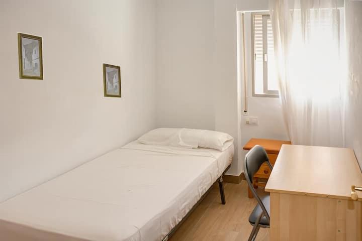 Apartamento Amplio Séville Extérieur photo